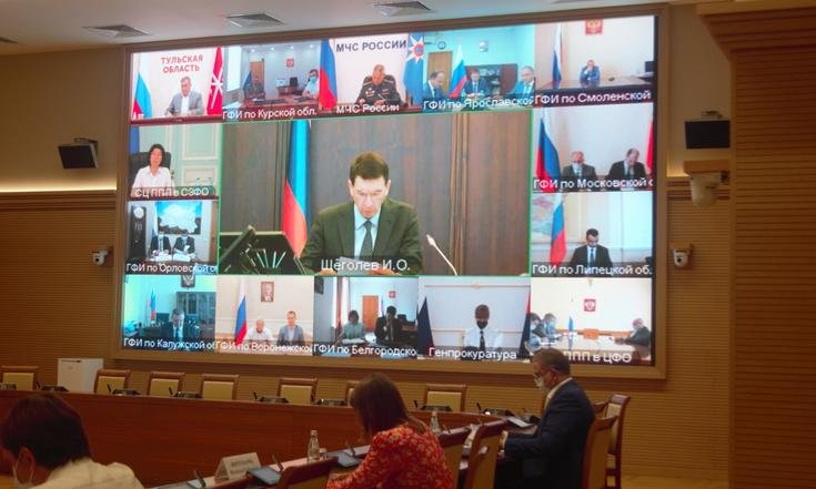 Итоги первого полугодия работы в России центров управления регионами подвел Игорь Щеголев