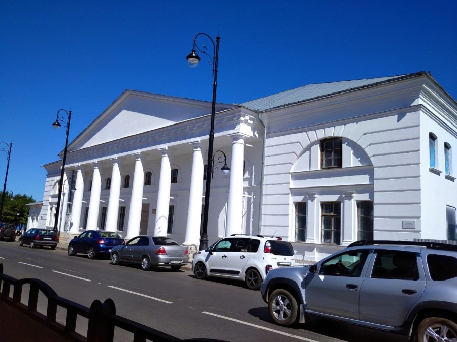 В Рыбинске к празднованию 950-летия города обновили фасад Лоцманской биржи
