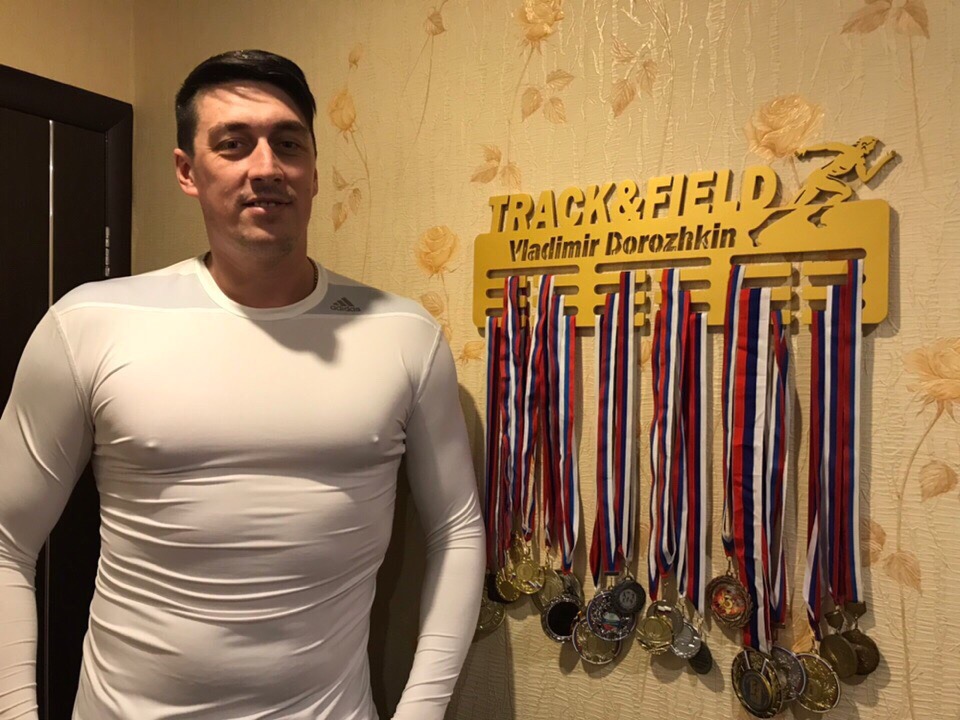 Депздрав попросил не спешить с выводами по факту смерти спортсмена, которому сделали прививку от коронавируса