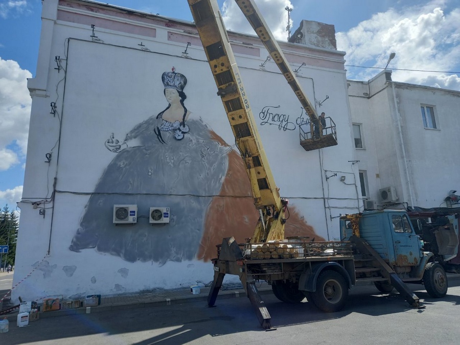 Граффити Екатерины II площадью 100 квадратных метров появится в Рыбинске к юбилею города