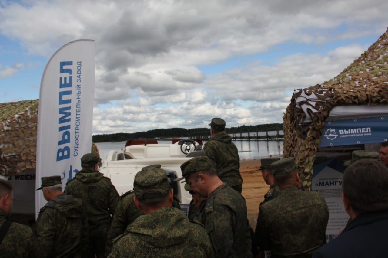 Ярославские экспортно ориентированные предприятия представили продукцию на военных учениях