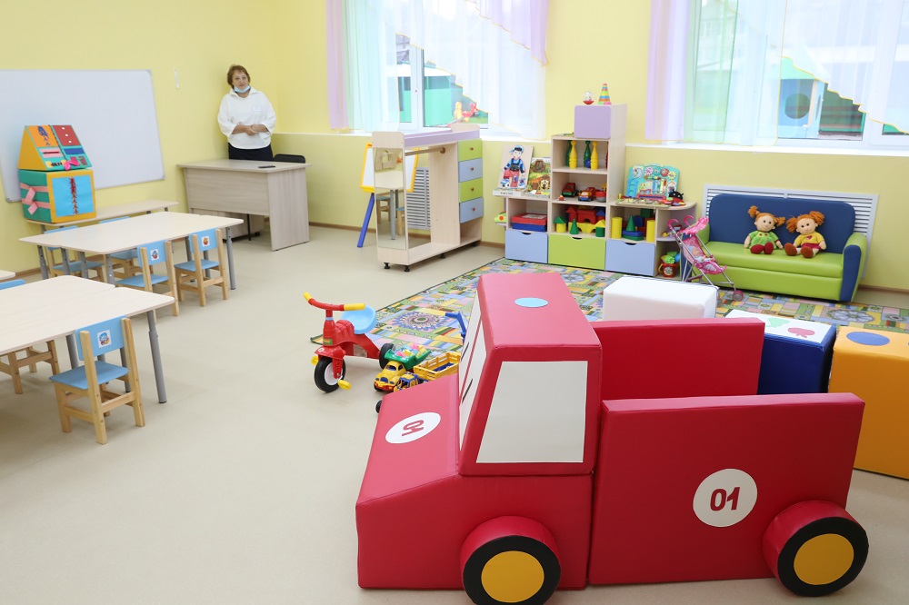 Дмитрий Миронов открыл новый детский сад в Пошехонском районе