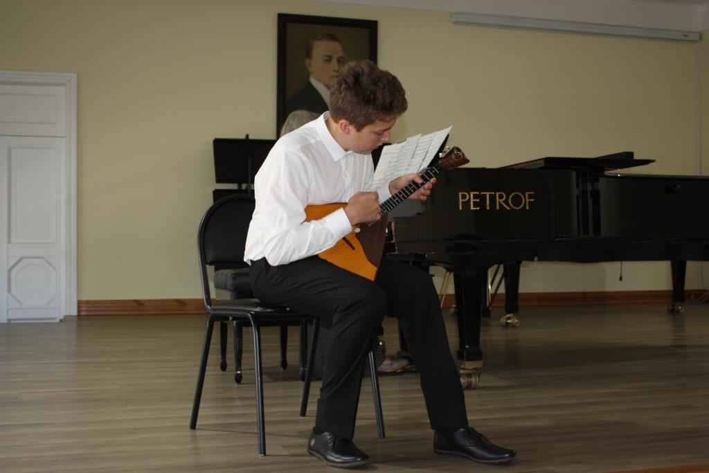 Музыкально одаренные дети со всего региона учатся в Ярославле у лучших преподавателей страны