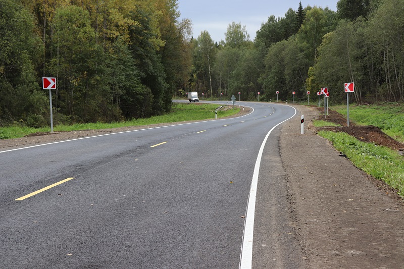 В Ярославской области отремонтировали более 10 километров дороги Новый Некоуз – Родионово – поселок Октябрь