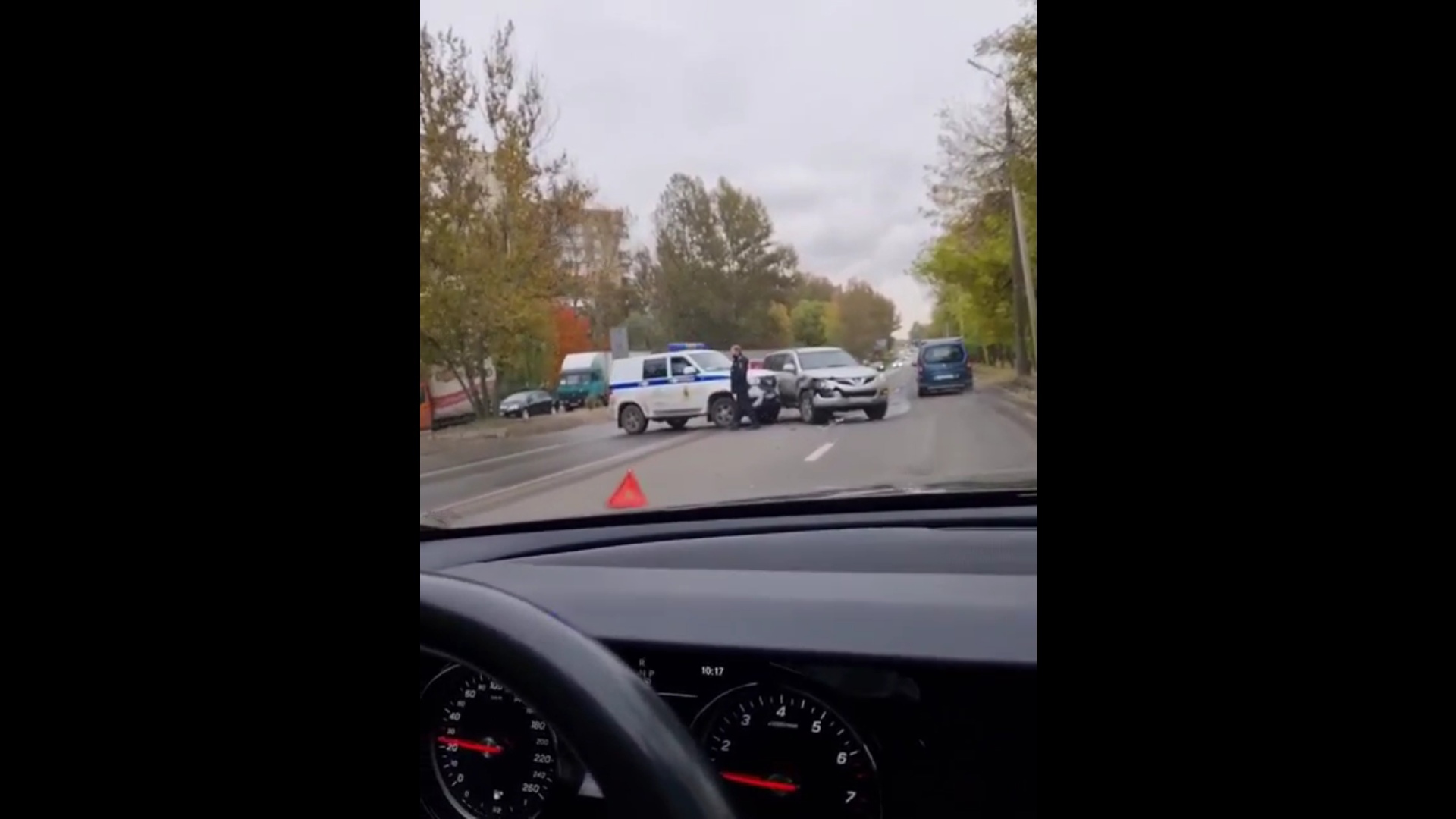 В Ярославле полицейская машина попала в ДТП: в сети появилось видео аварии