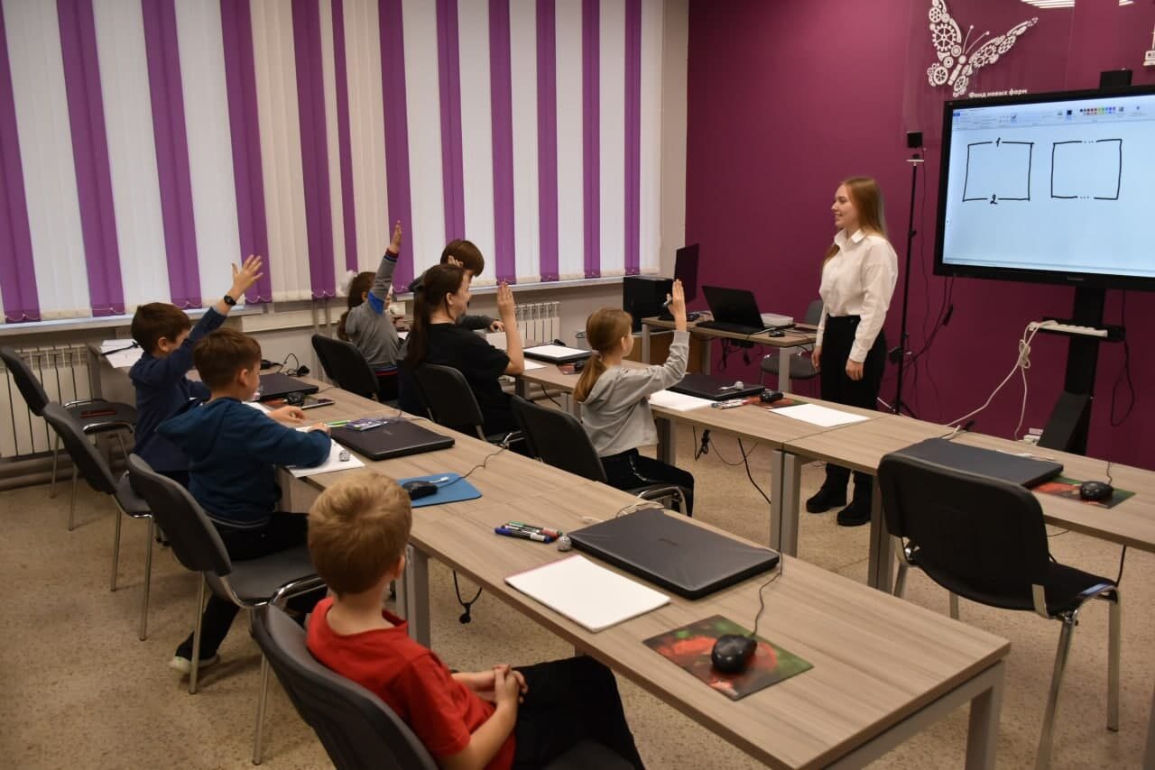 Более 1500 тысяч человек прошли обучение в Переславском «IT-кубе»