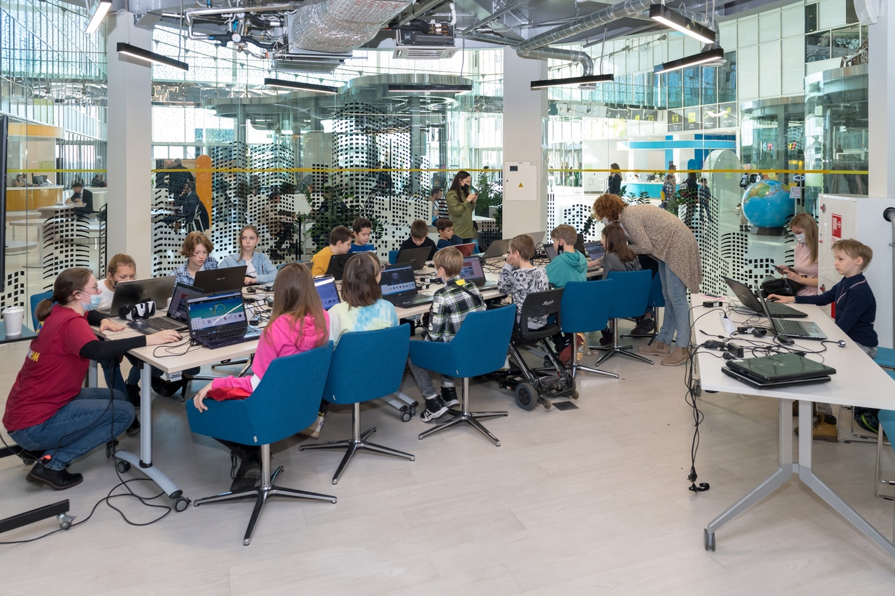 Ярославские школьники стали победителями и призерами федерального конкурса детских технологических проектов