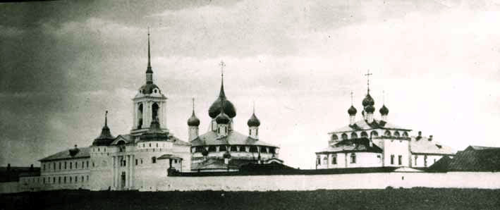 В Ярославской области впервые проходит подводная экспедиция по поиску и изучению затопленного монастыря