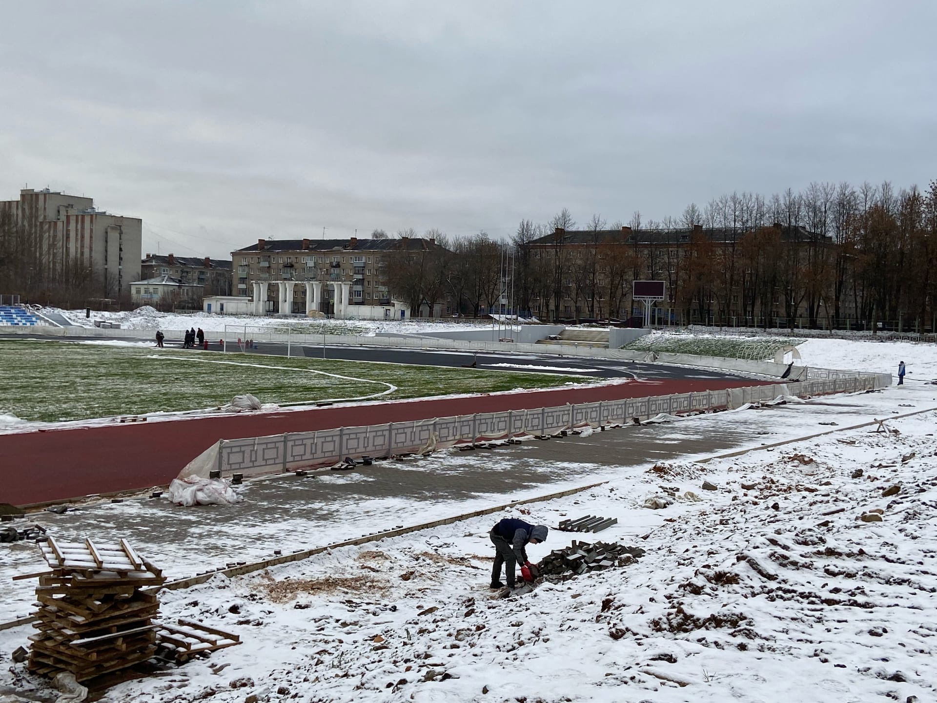 В Рыбинске завершается реконструкция восточной части стадиона «Сатурн»