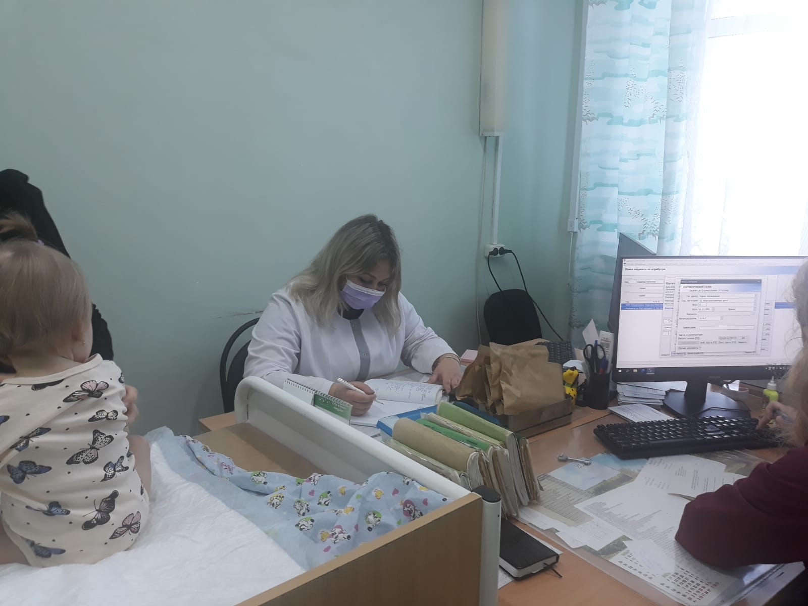 ​Пять молодых педиатров поступили на работу в городскую детскую больницу Рыбинска