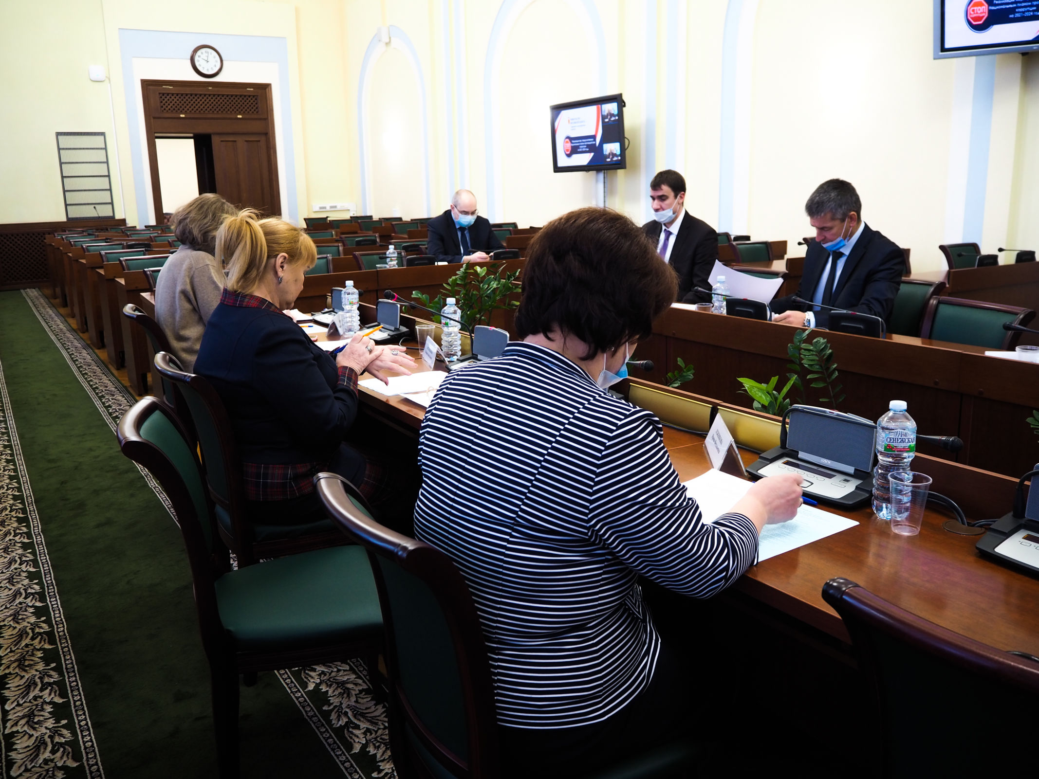 В правительстве Ярославской области обсудили меры по борьбе с коррупцией