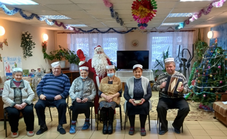 Ярославские библиоволонтеры устроили праздник для ветеранов