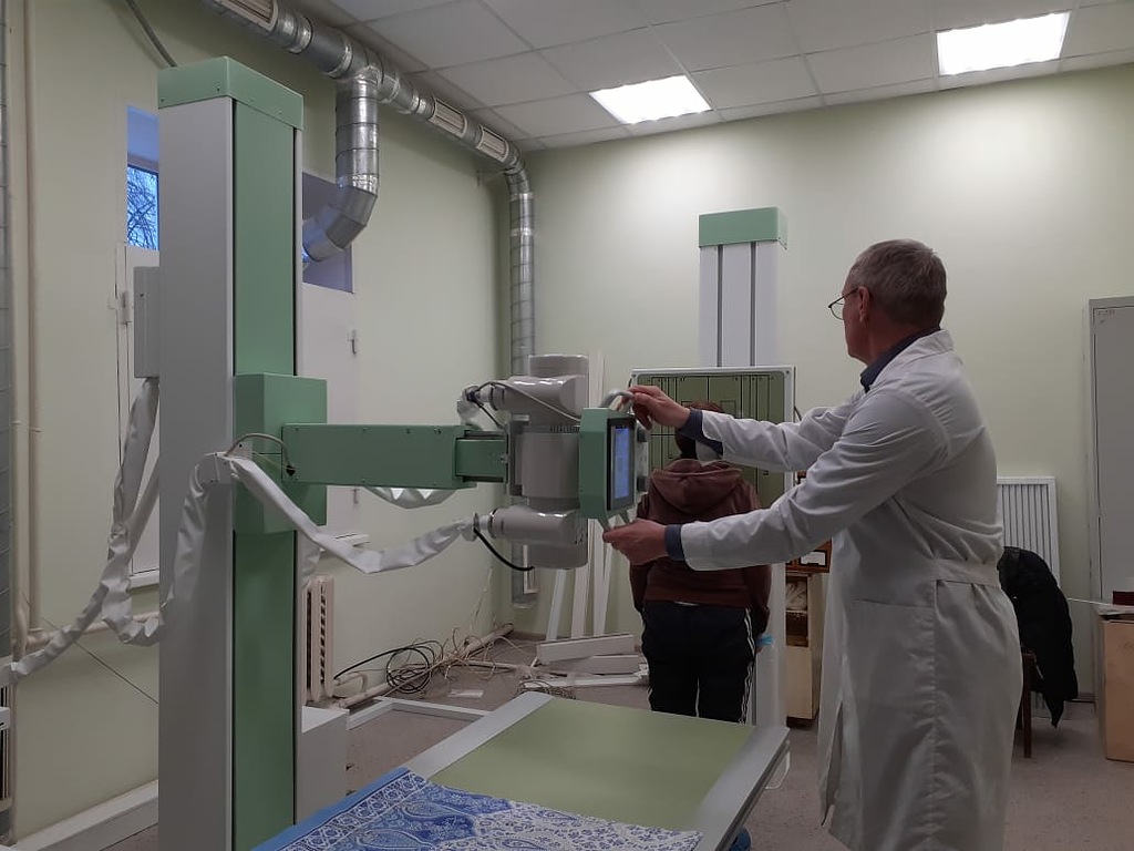 Современный цифровой рентгеновский аппарат доставили в больницу села Бурмакино в Ярославской области