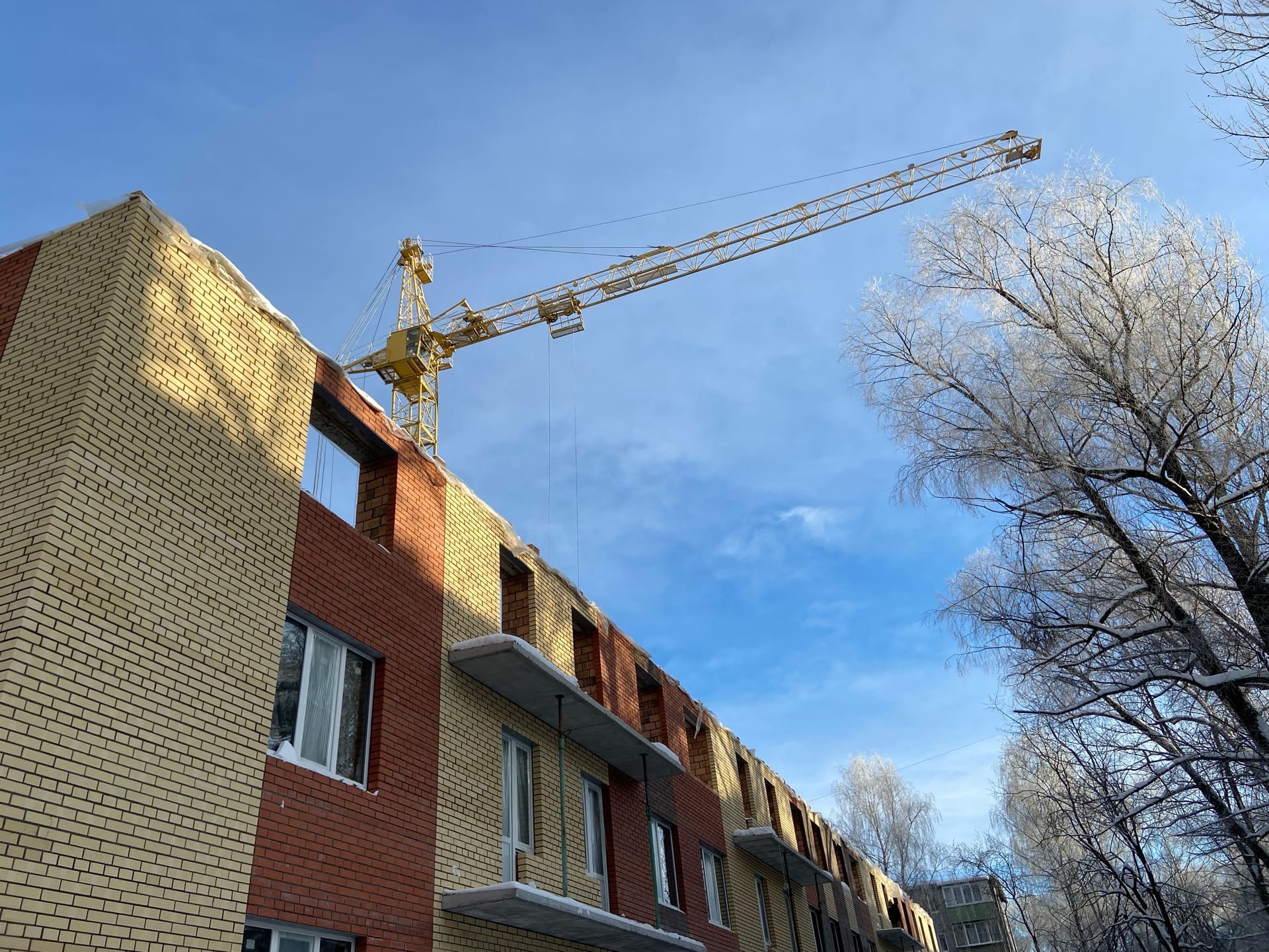 Дом для переселения людей из аварийного жилья построят в этом году в Ярославле