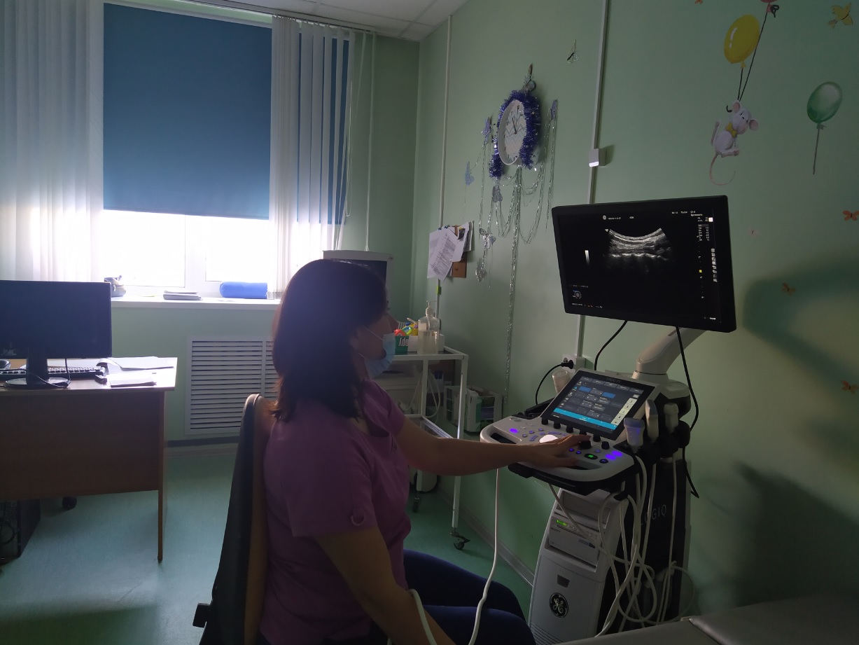 Два новых аппарата УЗИ поступили в детскую поликлинику №5 в Заволжском районе Ярославля