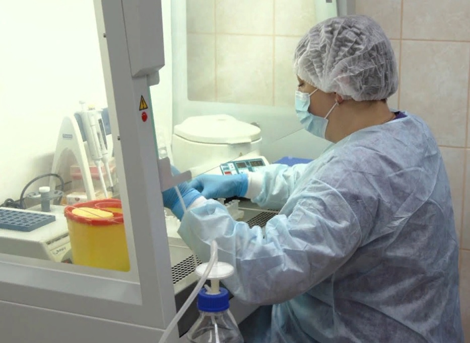 Ярославские лаборатории по забору и обработке ПЦР-тестов переводят на круглосуточный режим работы