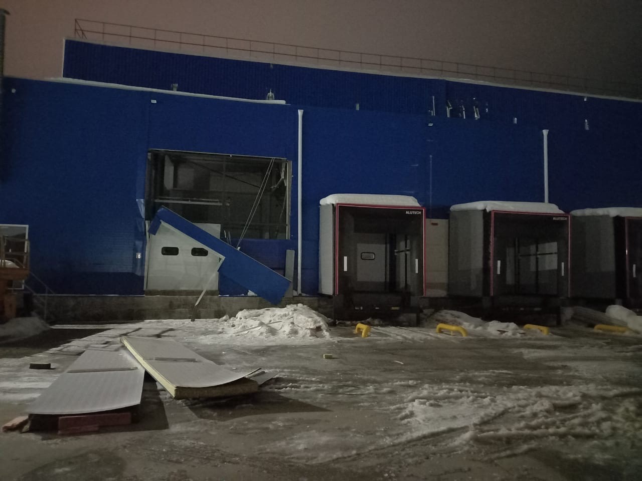 Экологи проверили качество воздуха после аварии на фабрике мороженого в Тутаеве