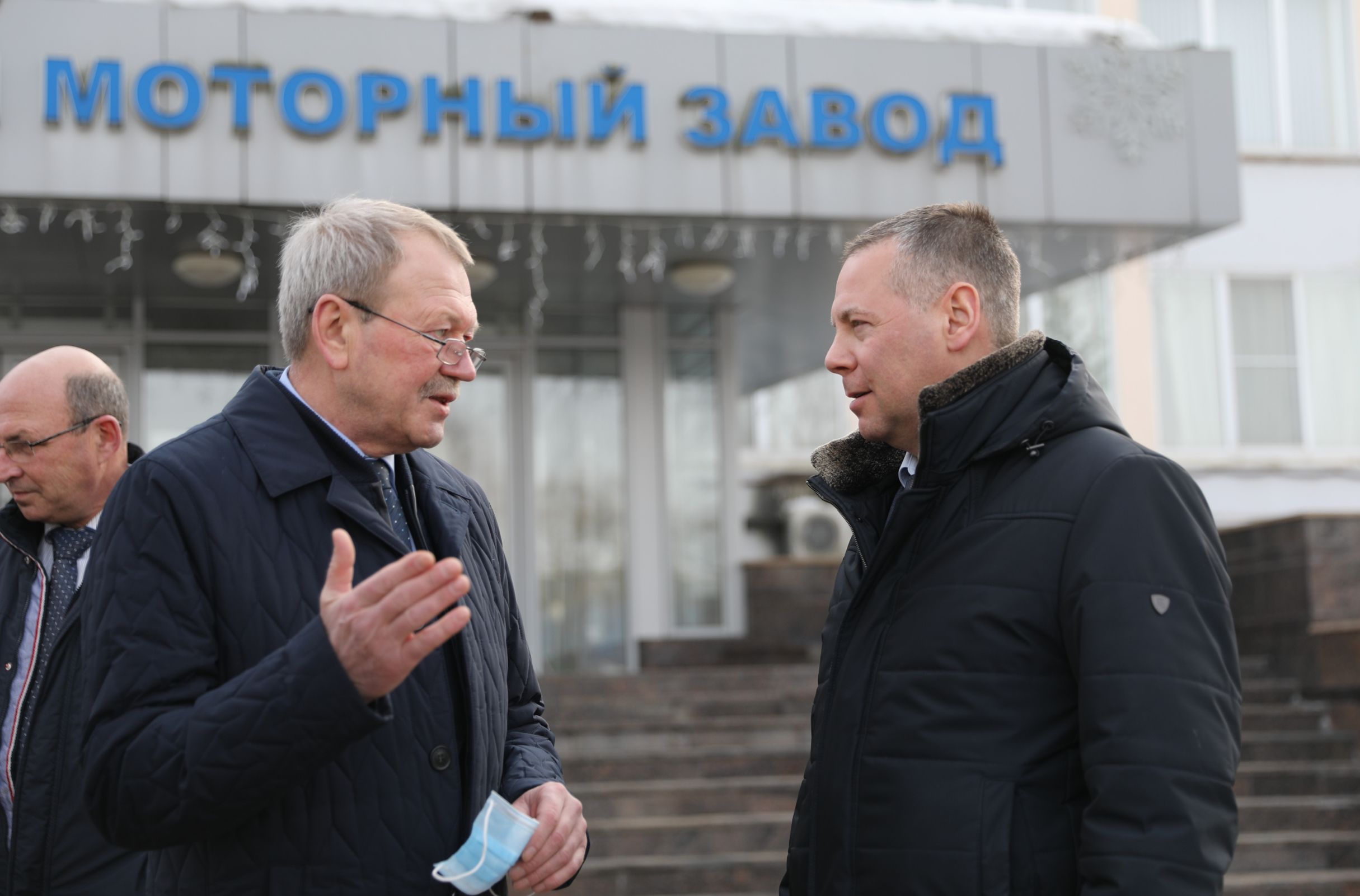 Михаил Евраев поручил в ближайшее время запустить в работу новый томограф в Тутаевской ЦРБ