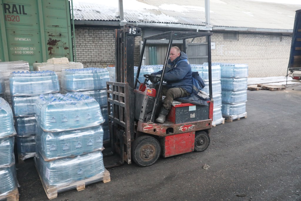 Из Ярославля отправили более 40 тонн гуманитарной помощи для жителей ДНР и ЛНР