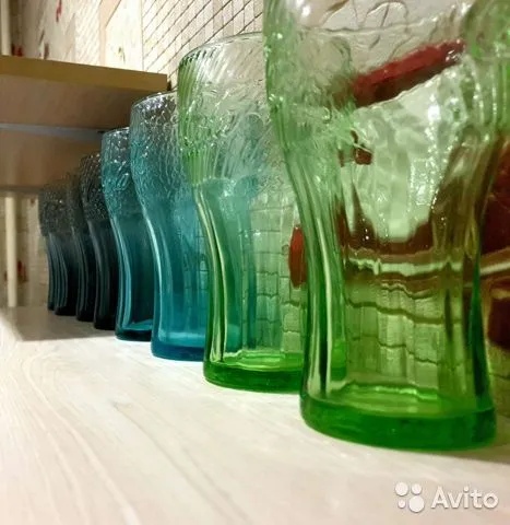 Ярославцы устроили флешмоб по продаже стаканов из Mc’Donalds: цена доходит до 15 тысяч рублей за штуку