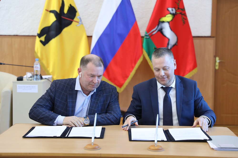Переработка овощей и производство мороженого: Михаил Евраев подписал соглашения о реализации новых проектов в сфере АПК