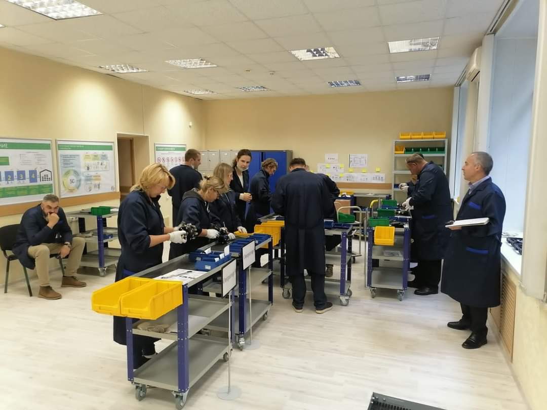 Сотрудники ярославских предприятий обучаются бережливому производству на «Фабрике процессов»