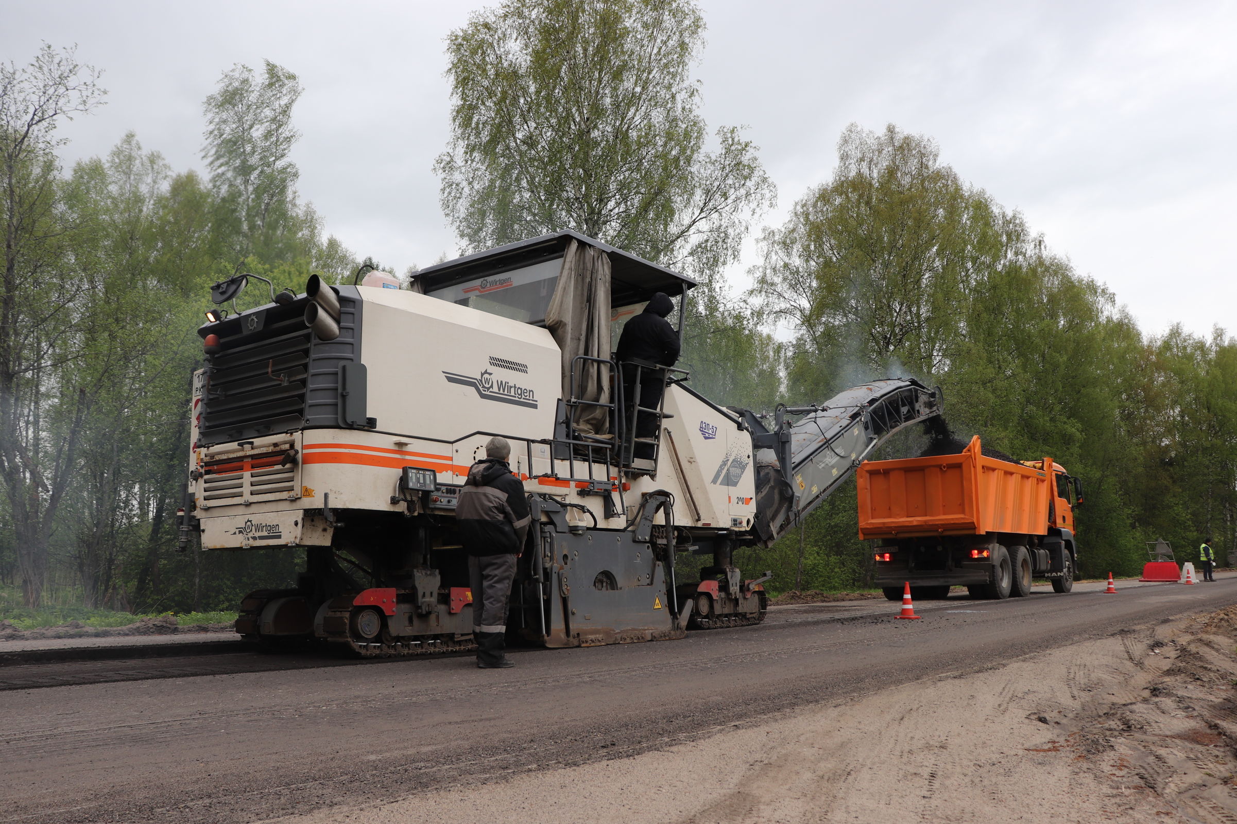 В Ярославской области начались работы на 29 объектах нацпроекта «Безопасные качественные дороги»