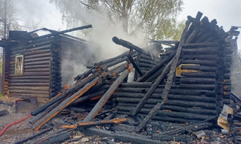 В Ярославской области при пожаре в частном доме погиб мужчина