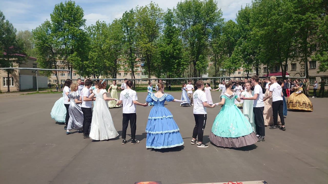 Ярославские студенты провели «Петровскую ассамблею»