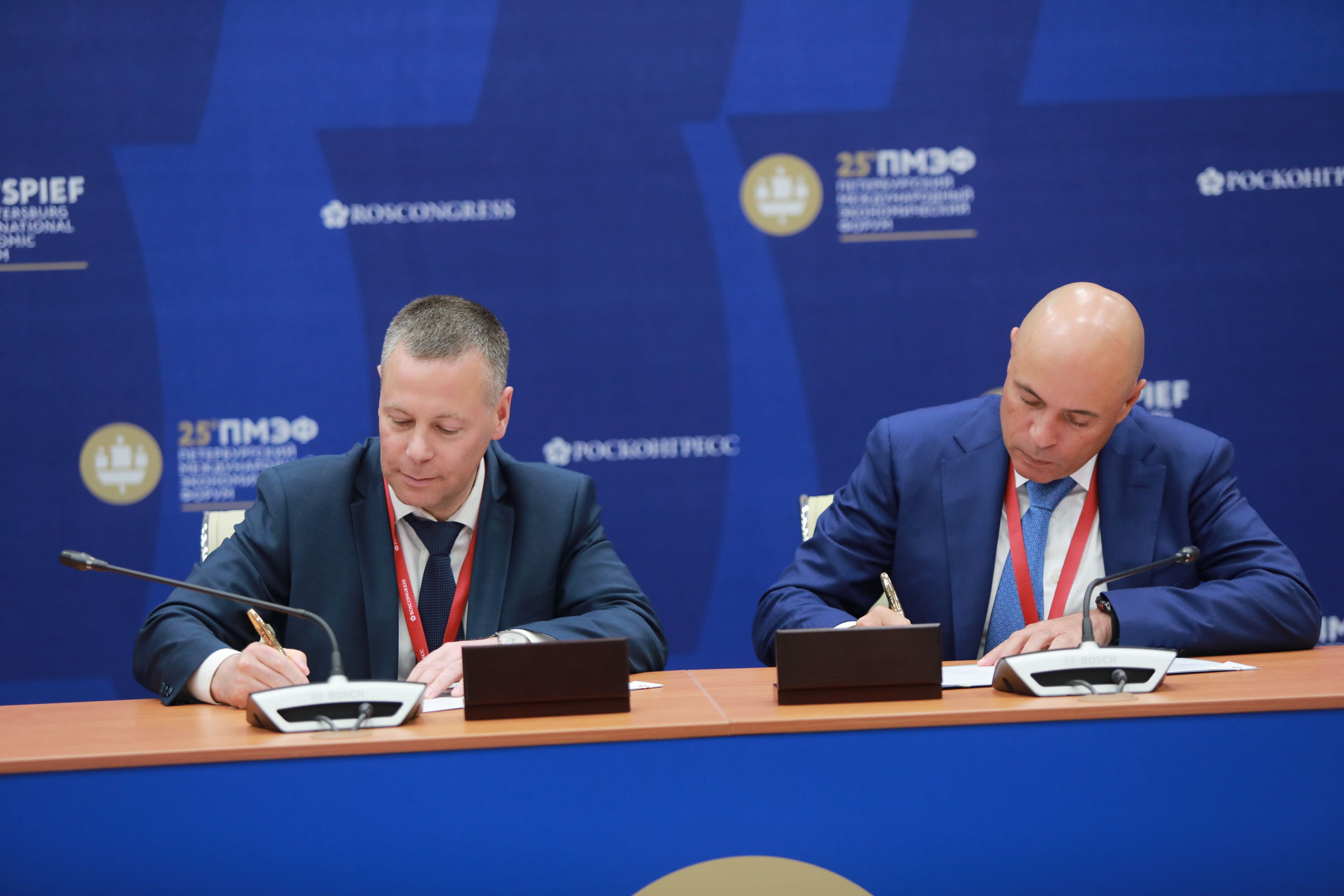 Михаил Евраев: необходимо укреплять связи между регионами, по максимуму использовать те ресурсы, которые есть у каждого