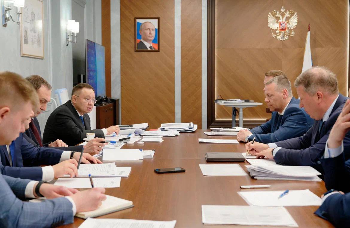 Михаил Евраев и глава Минстроя обсудили развитие стройкомплекса Ярославской области