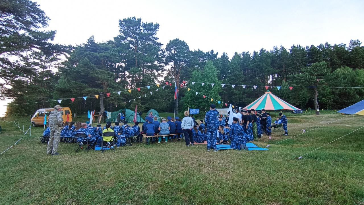 Профильный палаточный лагерь кадетской направленности развернули в Борисоглебском районе