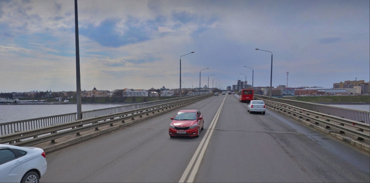 В Ярославле могут запретить проезд личного транспорта по Октябрьскому мосту