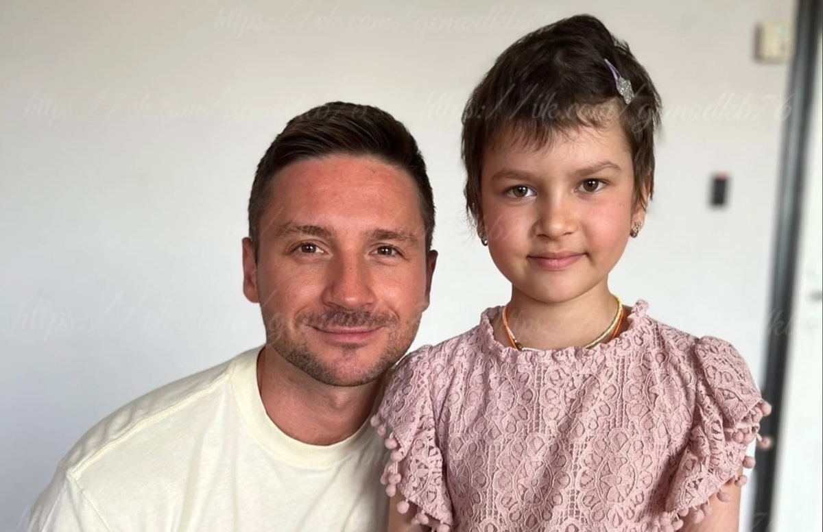 В Ярославле шестилетняя девочка с онкологией исполнила свою мечту и встретилась с Сергеем Лазаревым