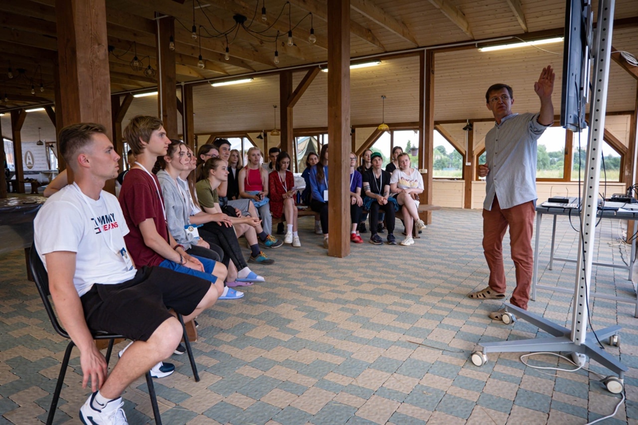 Форум «Александрова гора» в Ярославской области собрал участников из 15 регионов России