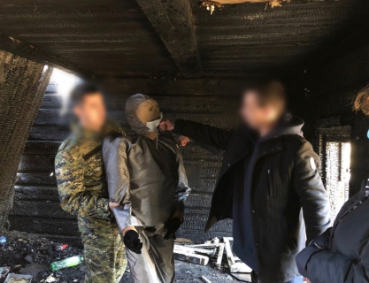 В Ярославле три человека без определенного места жительства убили собутыльника, чтобы скрыть убийство другого собутыльника