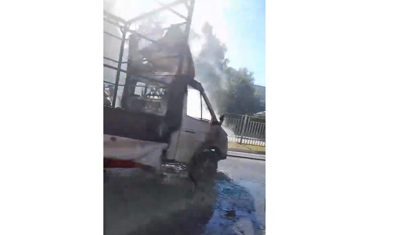 В Ярославле на Московском проспекте сгорела «Газель»