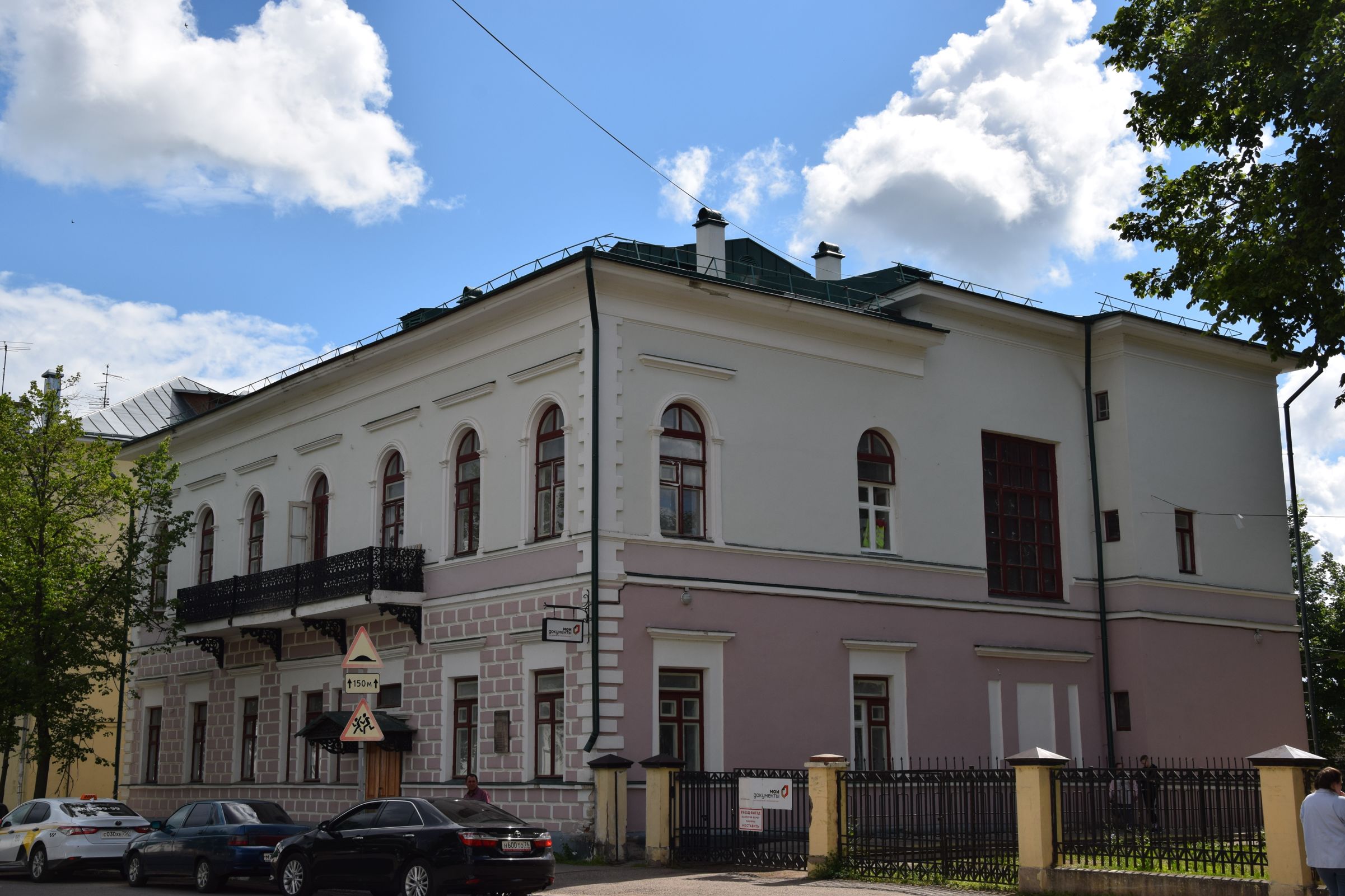 В Ростове завершили ремонт дома Мальгиных