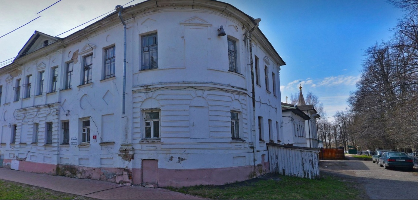 Здание из частной собственности в центре Ярославля вернули Толгскому монастырю
