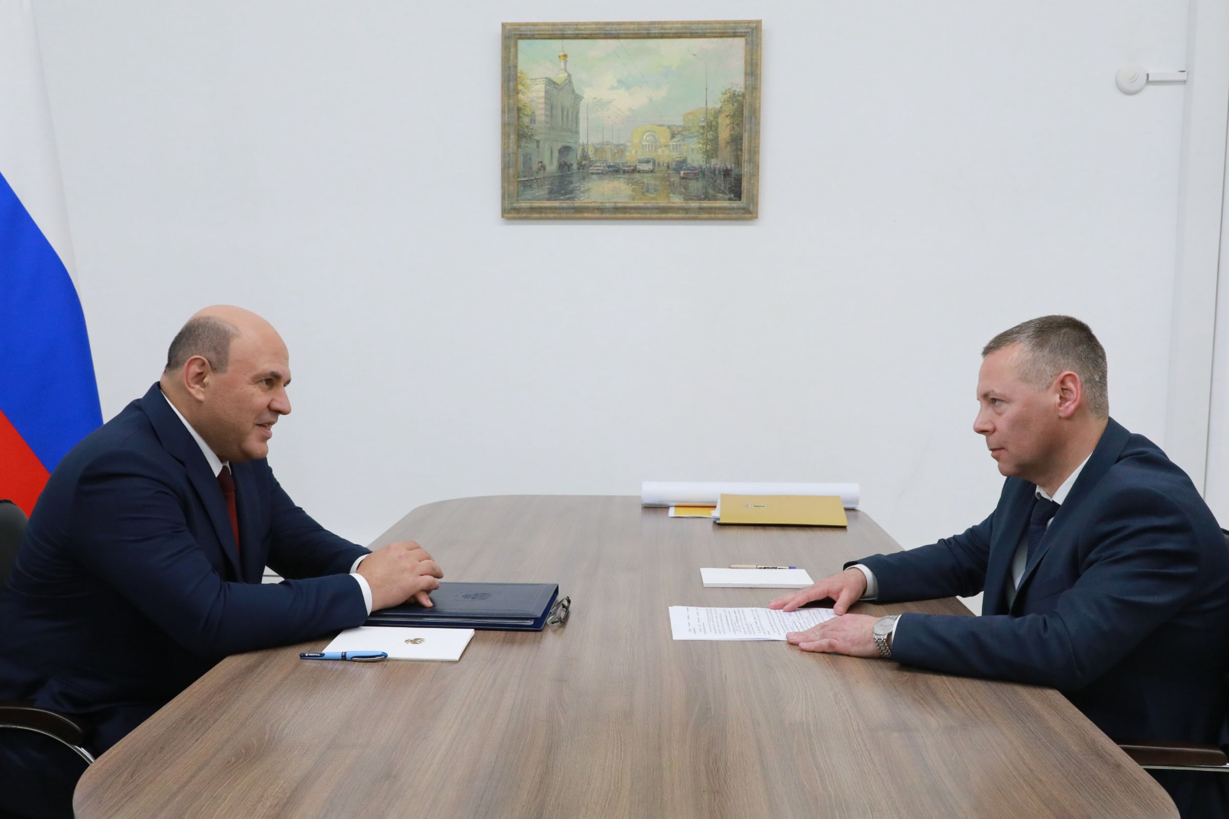 Михаил Евраев доложил премьер-министру о готовности региона к 1 сентября
