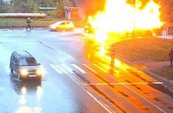 Прокуратура начала проверку после возгорания пассажирского автобуса в Ярославле