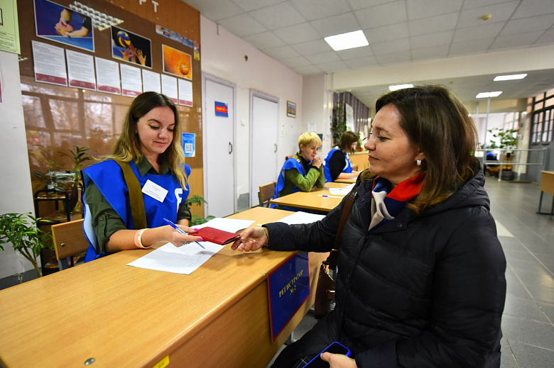 В спортивном комплексе ЯГТУ прошли учения по развертыванию сборного эвакуационного пункта