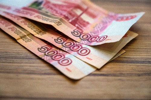 В Ярославском регионе выявили 48 поддельных банкнот