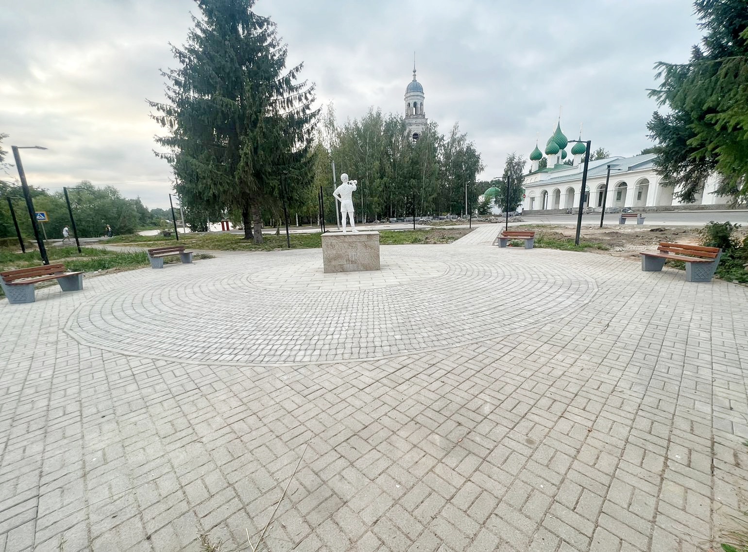 В Ярославской области завершены два проекта благоустройства – победители конкурса малых городов и исторических поселений