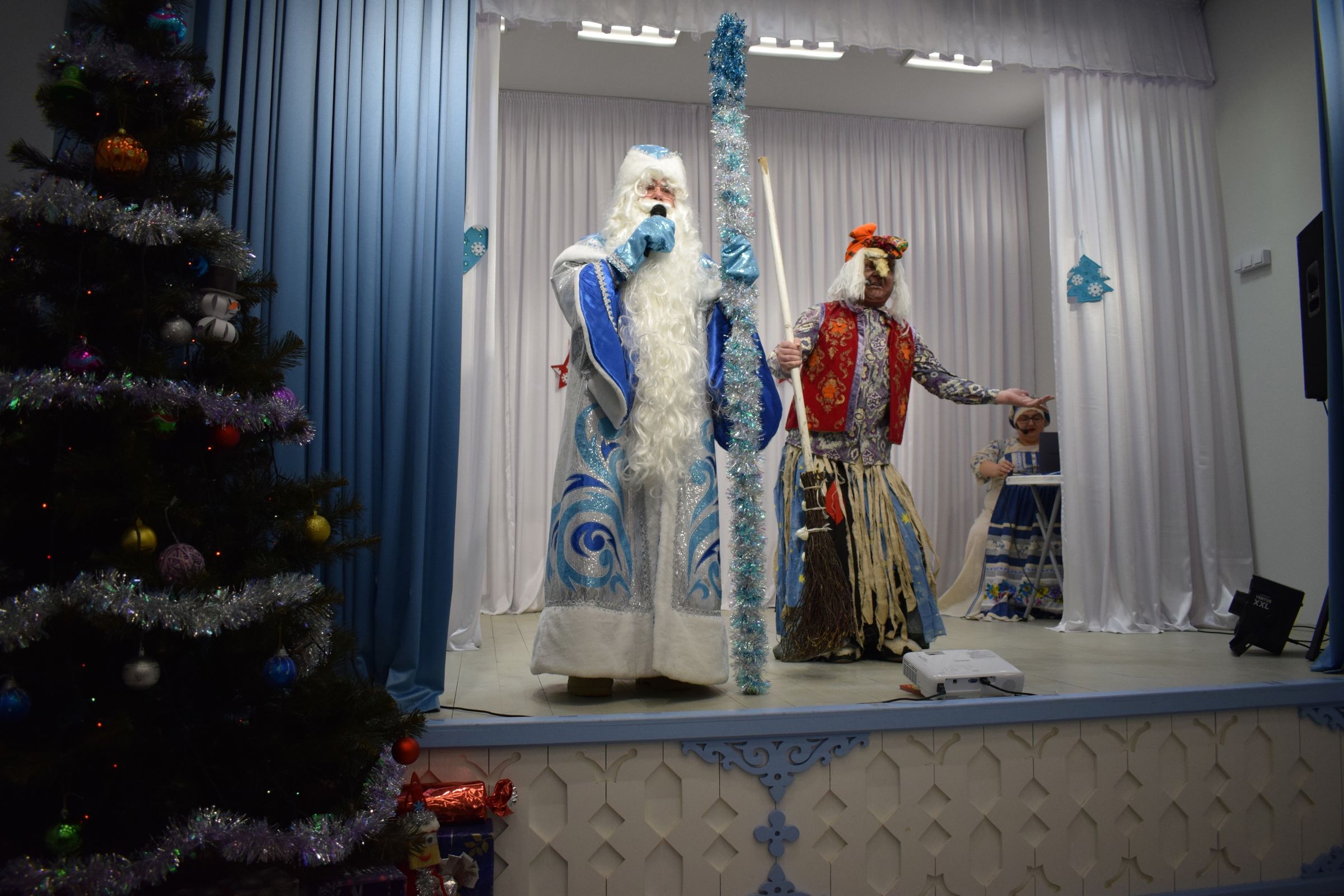 На творческой даче Деда Мороза в Ярославской области прошел кастинг Снегурочек