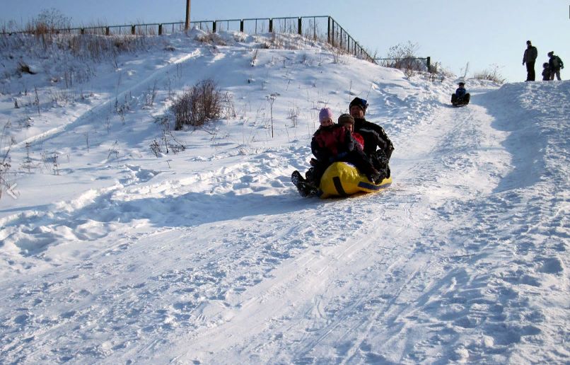 В департаменте туризма рассказали о предложениях для отдыха с детьми в Ярославской области этой зимой