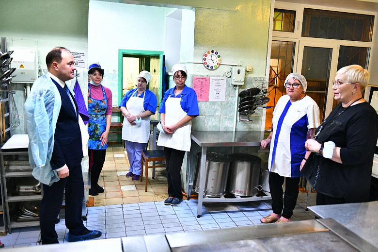 В большинстве детских садов Ярославля сменились поставщики питания