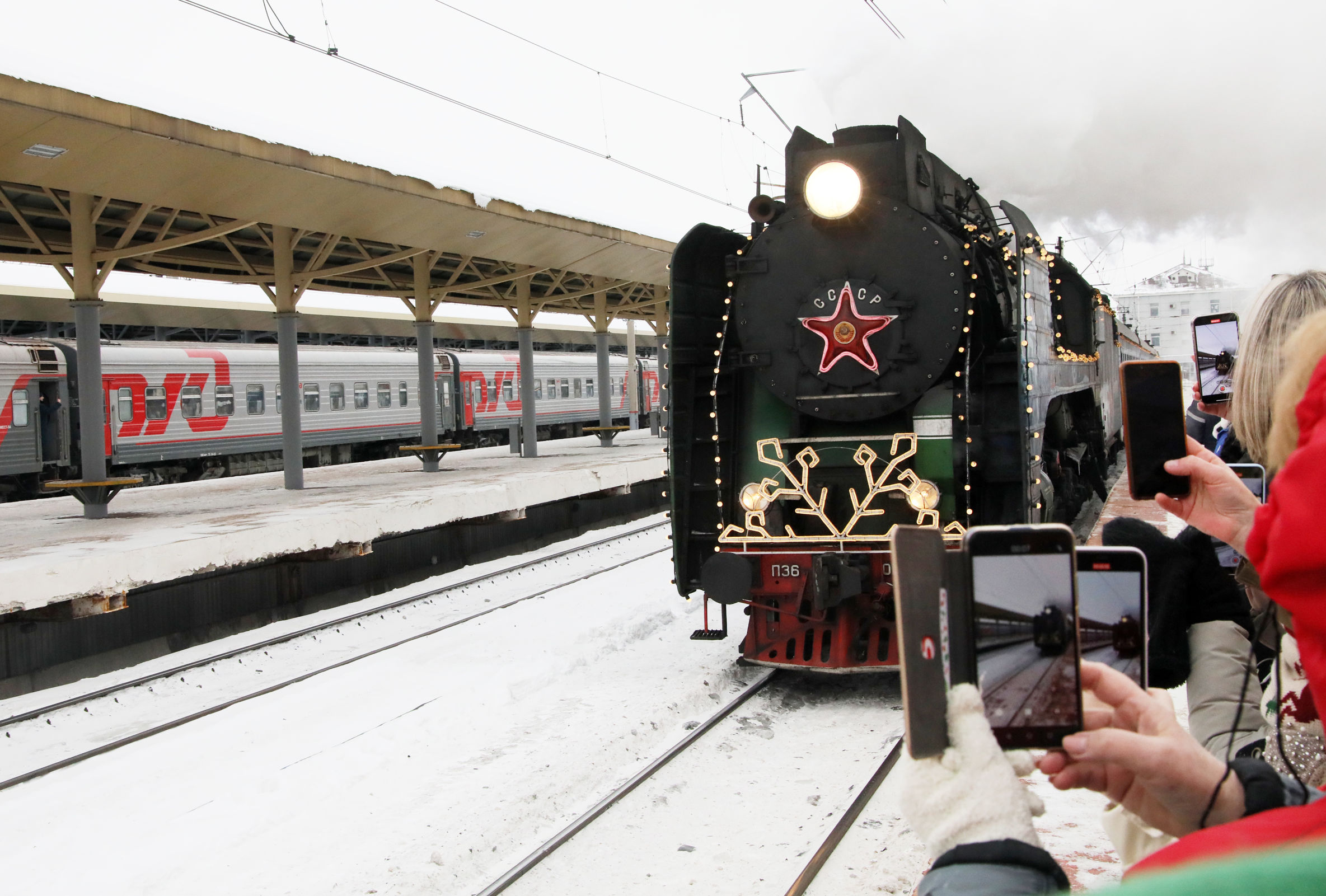 Поезд Деда Мороза сделал в Ярославской области две остановки