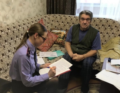 Следователи проверяют, из-за чего инвалид в Ярославле вынужден обходиться без протеза