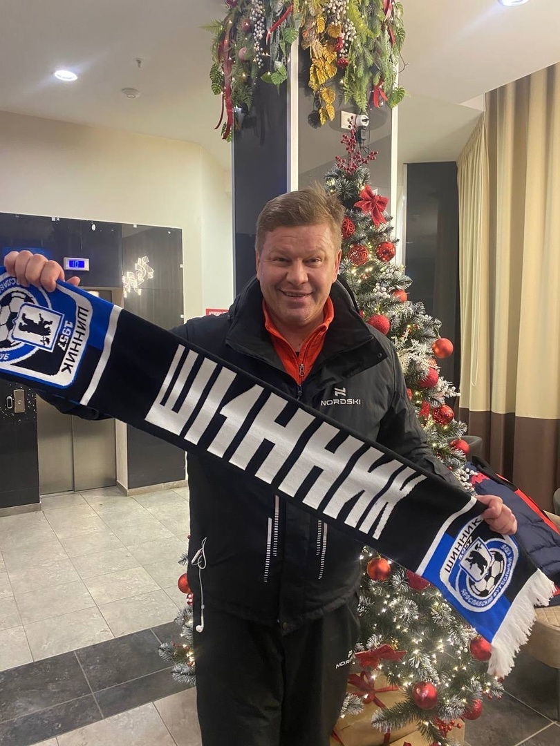 Дмитрий Губерниев поздравил ярославский «Шинник» и пожелал «ни за что и никогда не выходить в РПЛ»